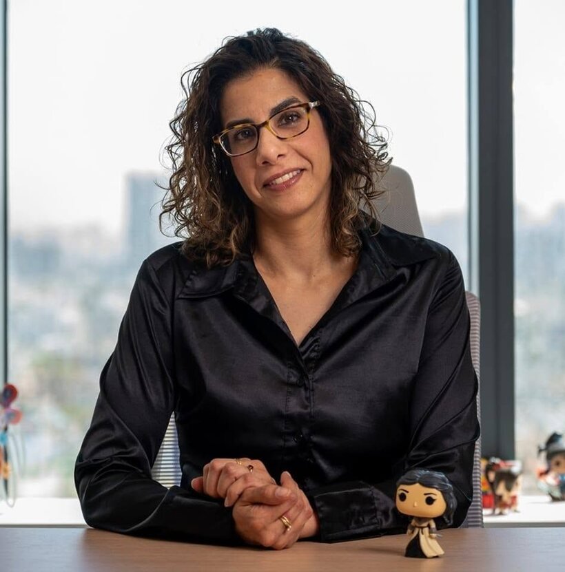 עו״ד הילה צאירי במשרדה